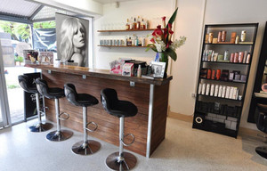 ARC Hairdressing & Wine Bar Pic 3