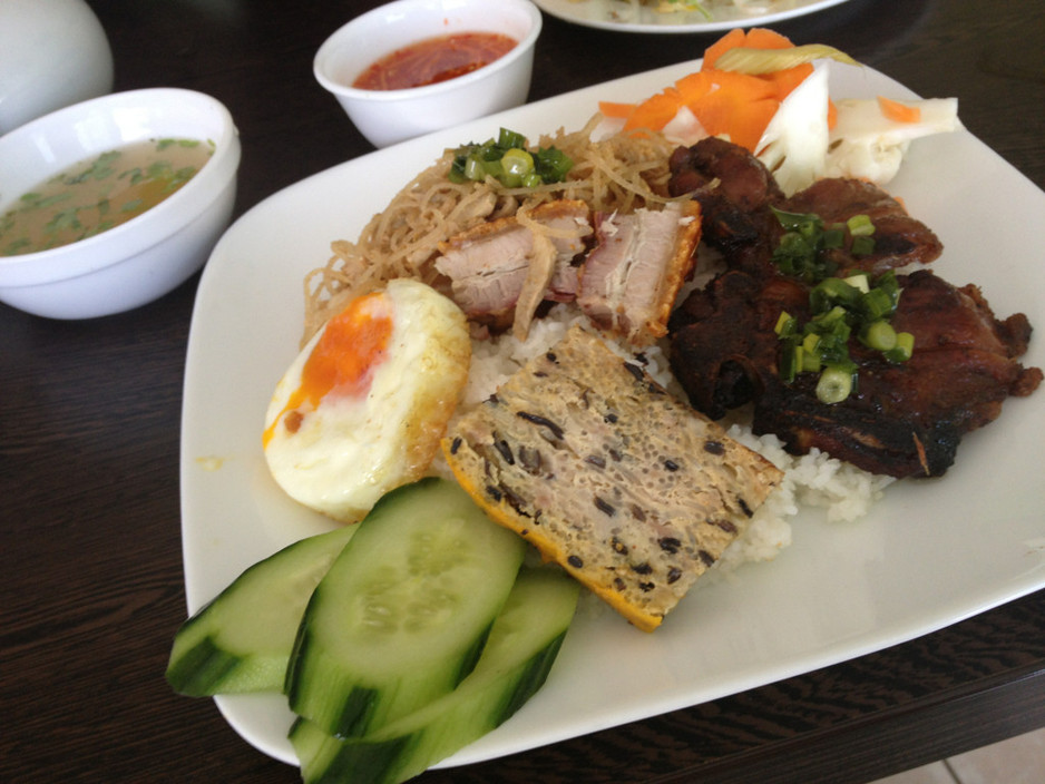 Nhu  Lan Pic 1 - Broken rice combination