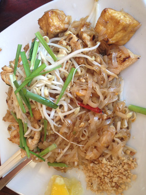 Tum Zaap Pic 2 - Pad thai