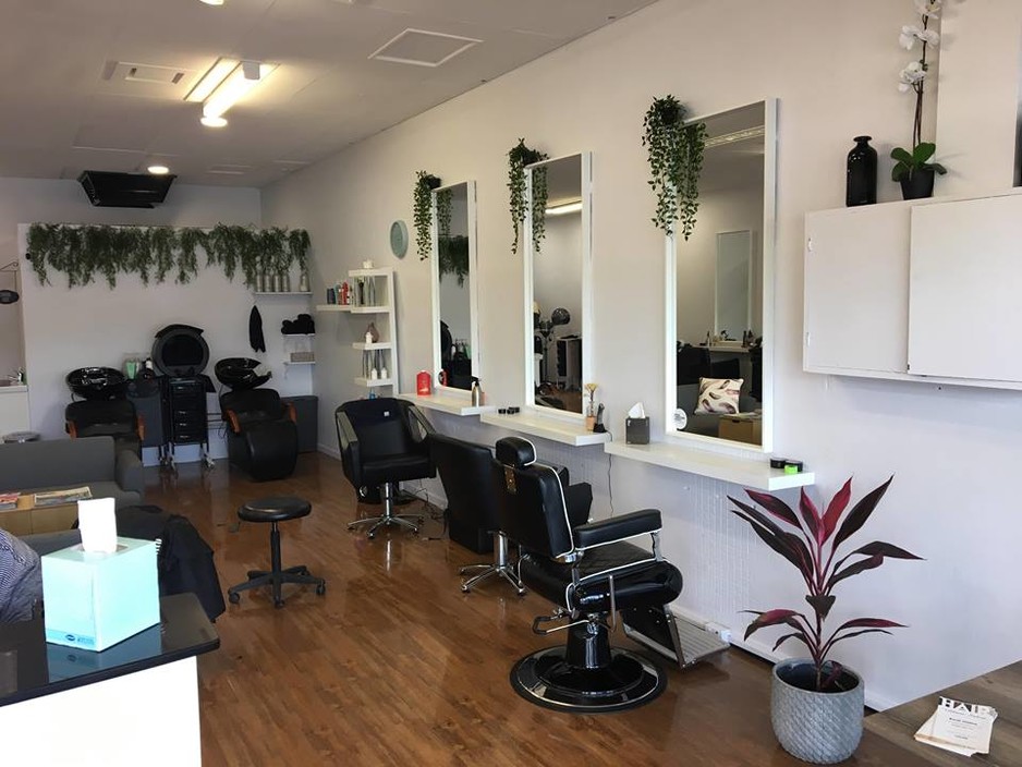 Ullane Salon Pic 2