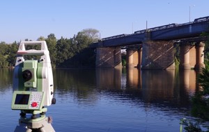 Advance Land Surveyors Pic 3 - Survey near Victoria Bridge