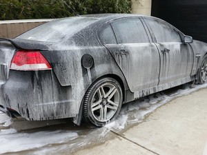 Matts Auto Shine Pic 3 - Decontamination