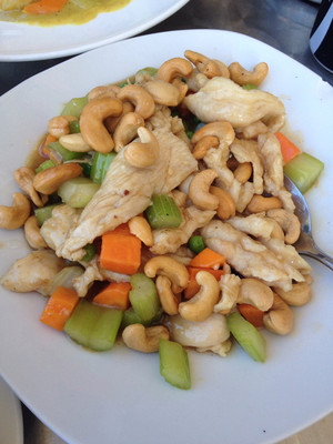 Seastar Chinese Restaurant Pic 4 - Chicken and cashews