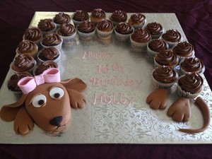 Bayside Cakes Pic 2 - dog cupcakes