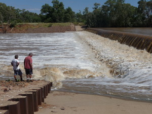 Cunnamulla Riverside Caravan Park Pic 4 - Warrego River in Flood