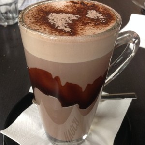 Avoca Hotel Pic 2 - Great way to finish a meal with a hot chocolate