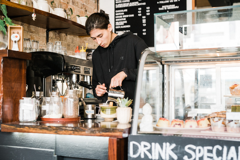 Manmaru Pic 1 - Young barista Owen putting together great coffees and match lattes