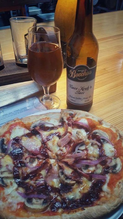 Bacchus Brewing Co Pic 1 - Pizza and beer