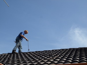 Borno's Roofing Pic 4