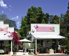 Flutterbies Cottage Cafe Pic 2