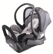 Ark Baby Hire Equipment Pic 1 - Maxi Cosi Capsule with air protection technology for added safety