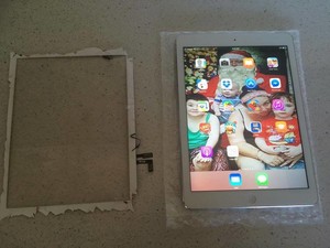 EbbsTech Computing Pic 3 - iPad Air Screen Replacement