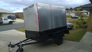 a Man Ute & Trailer Pic 3 - The trailer