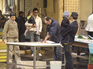 Digital Camera Workshops Pic 2 - fish market naples italy peter toy 2008