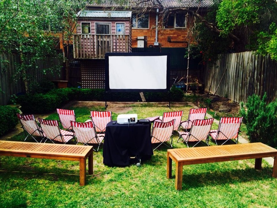 Backyard Movie Nights Pic 1 - Backyard Movie Nights Outdoor Movie Nights