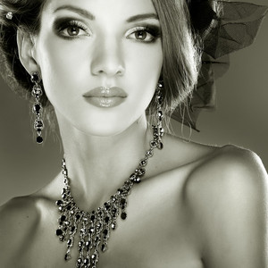 LUXE AND CLASS Pic 4 - Fashion Jewellery