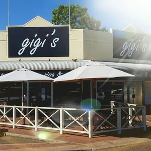 Gigi's Pizzeria & Creperie Pic 2