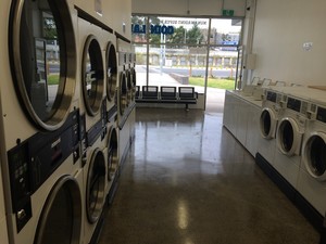 Nunawading Superwash Pic 3 - Dryers Washers