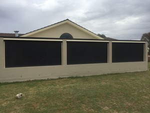 Designing Windows Bathurst Pic 3 - Roll down proscreen blinds with side channel for exterior area for entertaining