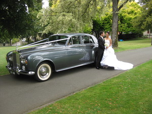 Silver Cloud Transport Pic 3 - The Ultimate in Elegance