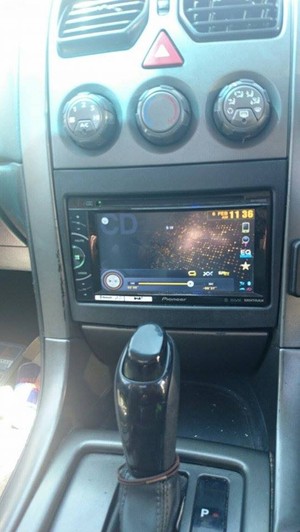 Pit Stop Car Audio Pic 3 - Head Unit VZ