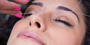 Moon Hair & Beauty Salon Pic 2 - threading eyebrow