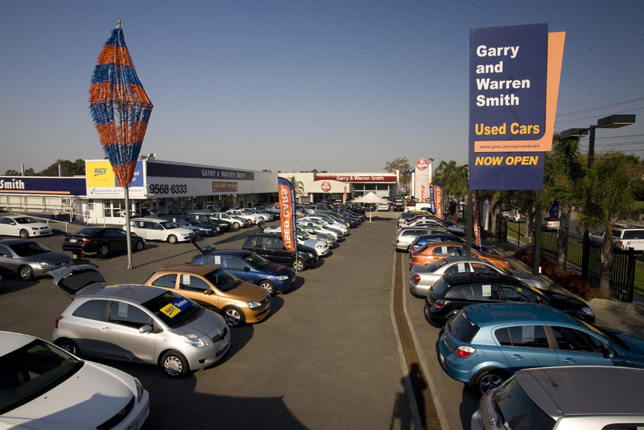 Garry and Warren Smith Pic 1 - used cars oakleigh