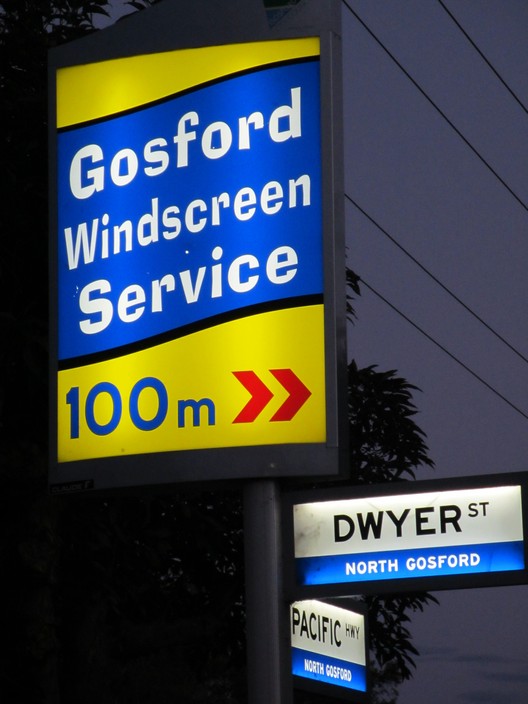 Gosford Windscreen Service Pic 1