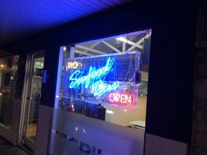 Star Fish Grill Pic 2 - Entrance