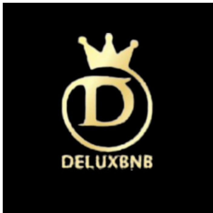 DeluxBnB Pic 1