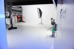 Hire and Fire Studio Pic 3 - Inside the studio double doors