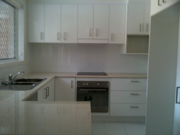 Squires Kitchen Craft Pic 1 - new kitchen in a unit