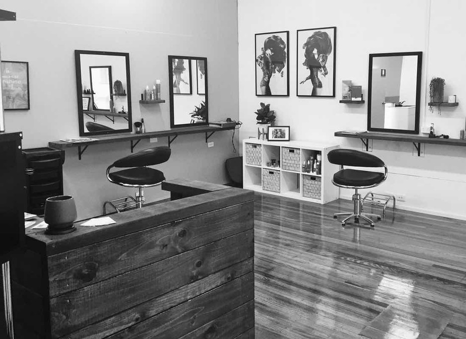 J's Creations Hair Studio Pic 1