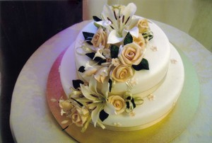 Cakes & Flowers Pic 2