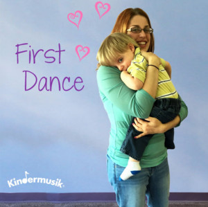 Kindermusik by 7 notes Pic 3 - Dancing helps your child feel the rhythm whilst staying close to you