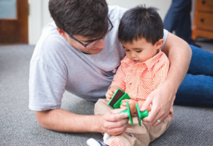 Kindermusik by 7 notes Pic 5 - Dads are most welcome in our class