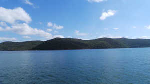 Hawkesbury Cruises Pic 3 - The stunning Hawkesbury