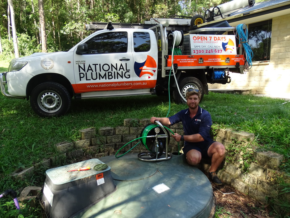 National Plumbing Pic 1 - High Pressure Jetter machine Blocked Drain Cleaning wwwnationalplumberscomau