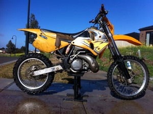 Kato Pro Motorcycles Pic 3 - WRECKING 1997 250 EXC