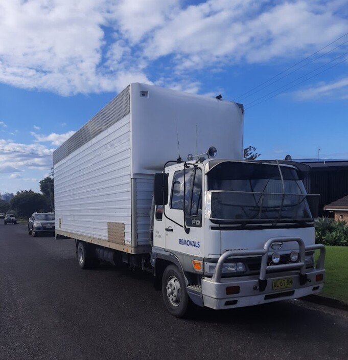 Mid Coast Removals Kempsey Pic 2 - 48 cubic metre panted