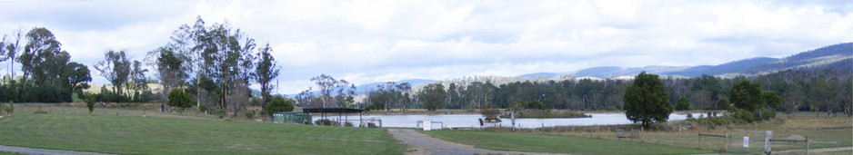 Nareen Cabins Buxton Pic 1 - Private lake kept stocked with Murray Cod Yellowbelly and Redfin Canoeing Yabbying