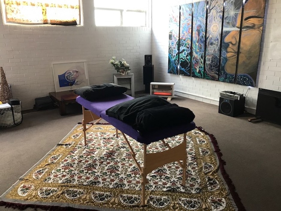 MELBOURNE REIKI HEALING Pic 2