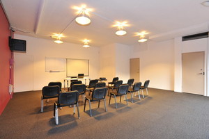 Crows Nest Seminar Room Pic 5 - Lots of natural light