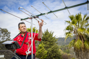 Jim's Antenna Nowra Pic 2 - 1 Antenna Install