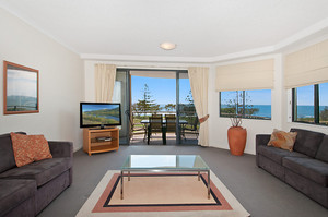 Meridian Alex Beach Apartments Pic 3 - 3BR apartment with ocean views