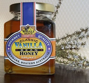 Waggle Dance Honey Company Pic 5 - Classic Vanilla Bean Honey 240g 795