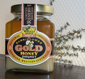 Waggle Dance Honey Company Pic 4 - Karri Flower Gold 240g 795