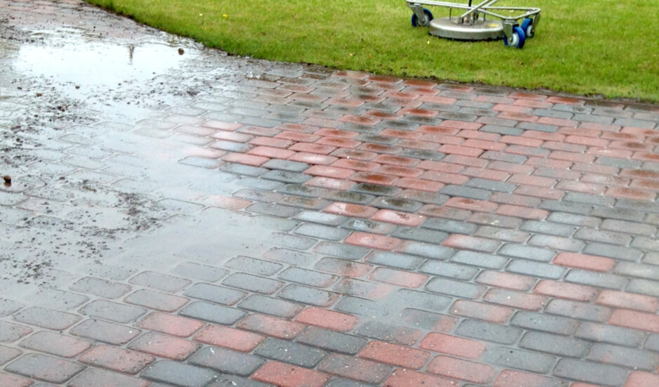 Pressure Cleaning Perth - Pressure Doc Pic 1