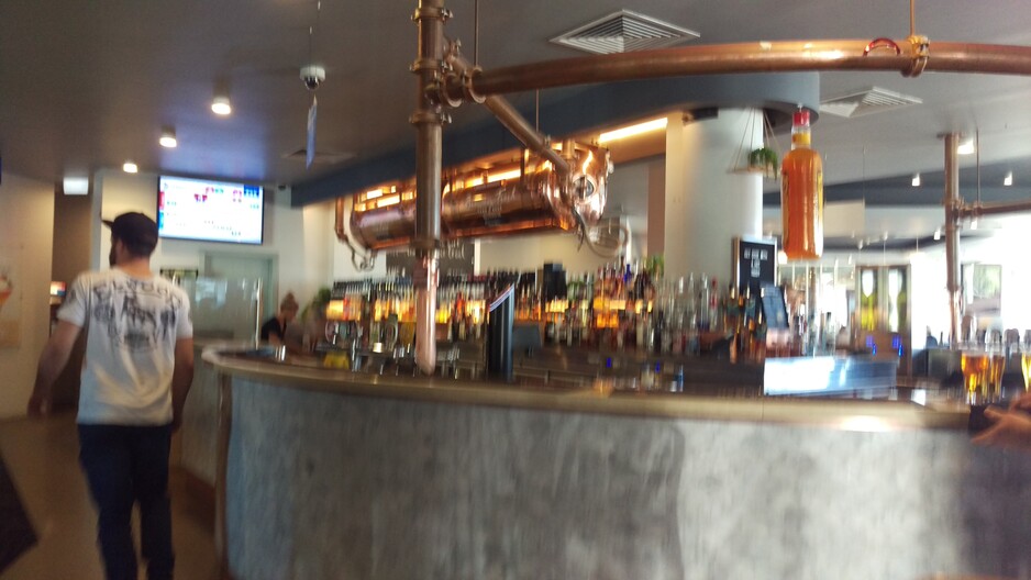 Burleigh Heads Hotel Pic 1 - Bar