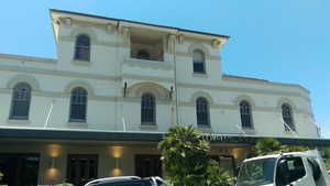 Clovelly Hotel Pic 4 - Outside